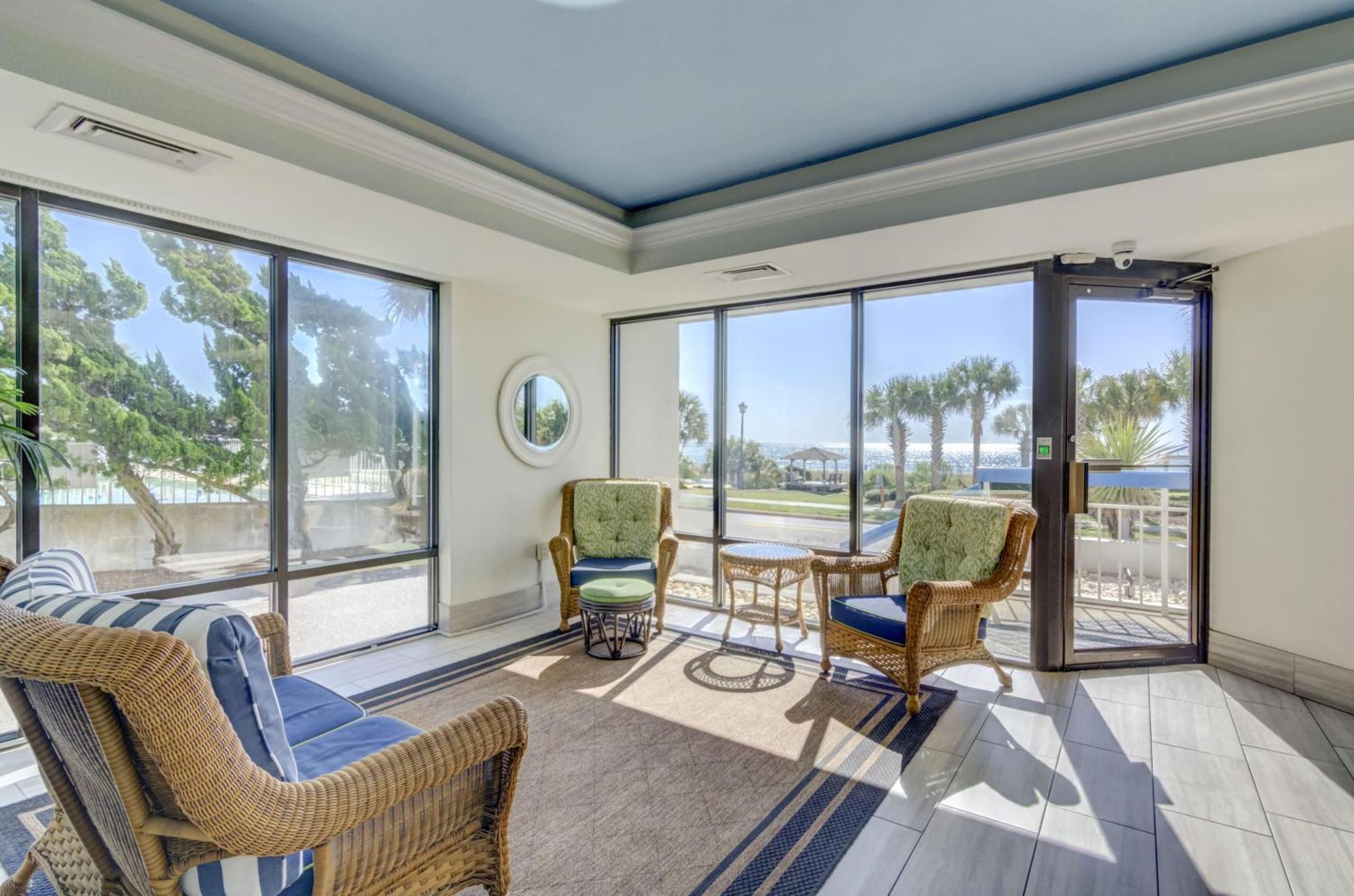 Oceanfront Views With Resort Amenities Миртъл Бийч Екстериор снимка